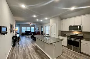 1212 Loma Rnch, New Braunfels, TX 78132 - Photo 6