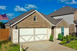1212 Loma Rnch, New Braunfels, TX 78132 - Photo 1