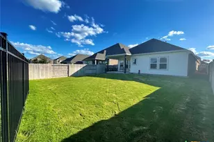 1212 Loma Rnch, New Braunfels, TX 78132 - Photo 20