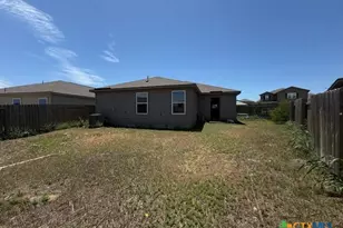 124 Niven Path, Jarrell, TX 76537 - Photo 2