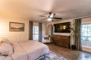 203 Champions Row, Victoria, TX 77904 - Photo 18