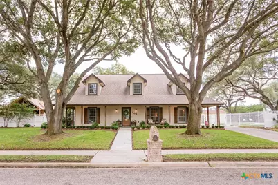 203 Champions Row, Victoria, TX 77904 - Photo 1