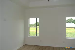 112 Rustic Woods, Marion, TX 78124 - Photo 16