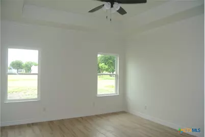 112 Rustic Woods, Marion, TX 78124 - Photo 14