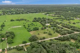 2631 Benbow Rd, Inez, TX 77968 - Photo 32