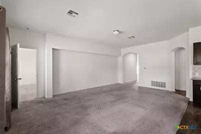 376 Musgrav, Kyle, TX 78640 - Photo 12
