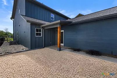 418 Stagecoach Trail, San Marcos, TX 78666 - Photo 4