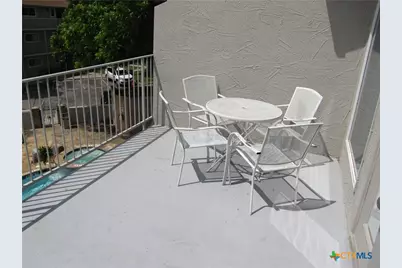 730 E Mather Street, New Braunfels, TX 78130 - Photo 20