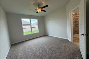 613 James Parker Cir, Killeen, TX 76542 - Photo 6