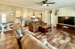 991 Co Rd 130, Edna, TX 77957 - Photo 8