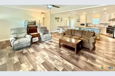 991 County Road 130, Edna, TX 77957 - Photo 10
