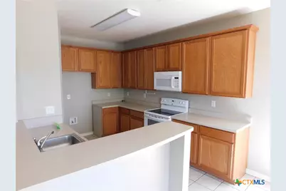 957 Misty Acres Drive, New Braunfels, TX 78130 - Photo 2