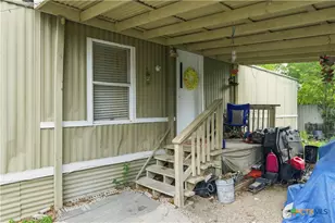 112 Cresthill Causeway, Kyle, TX 78640 - Photo 2