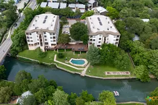 401 W Lincoln St, New Braunfels, TX 78130 - Photo 4