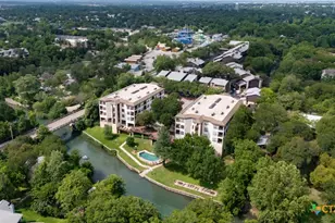 401 W Lincoln St, New Braunfels, TX 78130 - Photo 30