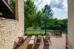 401 W Lincoln St, New Braunfels, TX 78130 - Photo 22