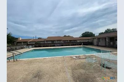 1051 Country Club Drive, Seguin, TX 78155 - Photo 6