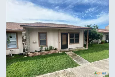 1051 Country Club Drive, Seguin, TX 78155 - Photo 2