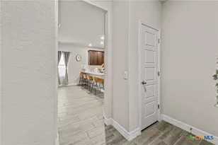 729 Tupelo Tank Dr, New Braunfels, TX 78130 - Photo 8