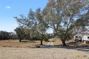 16588 N U.S. Hwy 281, Lampasas, TX 76550 - Photo 6