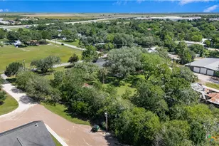 20 Hambleton Rd, Victoria, TX 77905 - Photo 42