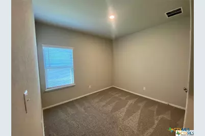 2445 Ayers Dr., Seguin, TX 78155 - Photo 10