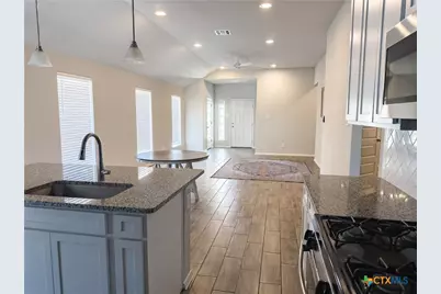 139 Lyndon Drive, San Marcos, TX 78666 - Photo 8