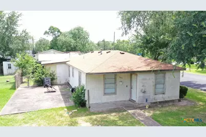 701 E Hiller Street, Victoria, TX 77901 - Photo 2