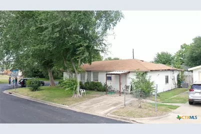 701 E Hiller Street, Victoria, TX 77901 - Photo 6
