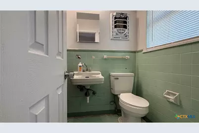 3606 Greenwood Street, Victoria, TX 77901 - Photo 22