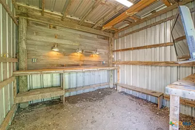 1401 N East Street, Belton, TX 76513 - Photo 24