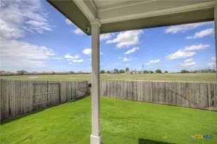 708 Willowbrook, New Braunfels, TX 78130 - Photo 32