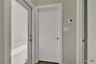 708 Willowbrook, New Braunfels, TX 78130 - Photo 16