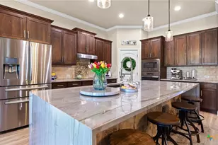 2227 Deer Run Ridge, New Braunfels, TX 78132 - Photo 10