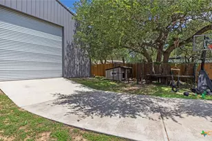 2227 Deer Run Ridge, New Braunfels, TX 78132 - Photo 26