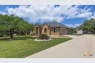 2227 Deer Run Ridge, New Braunfels, TX 78132 - Photo 2