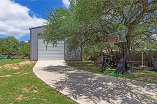 2227 Deer Run Ridge, New Braunfels, TX 78132 - Photo 26