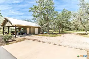 605 Fm 1682, Leesville, TX 78122 - Photo 22