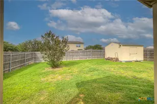 603 NW Crossing Dr, New Braunfels, TX 78130 - Photo 18