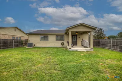603 NW Crossing Drive, New Braunfels, TX 78130 - Photo 20
