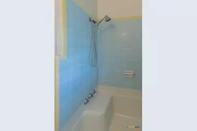 2001 E Rosebud Avenue, Victoria, TX 77901 - Photo 20