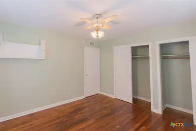2001 E Rosebud Avenue, Victoria, TX 77901 - Photo 12