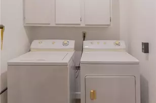 2001 E Rosebud Ave, Victoria, TX 77901 - Photo 32