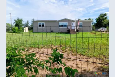 1361 Mills Way, Seguin, TX 78155 - Photo 1