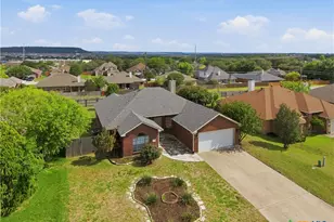 2311 Creek Dr, Harker Heights, TX 76548 - Photo 2
