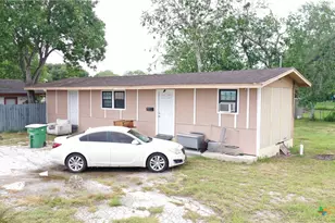 2903 Wildwood St, Victoria, TX 77901 - Photo 8