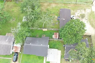2903 Wildwood St, Victoria, TX 77901 - Photo 10