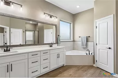 812 Eagle Claw Cove, Salado, TX 76571 - Photo 16