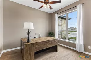 812 Eagle Claw Cove, Salado, TX 76571 - Photo 6