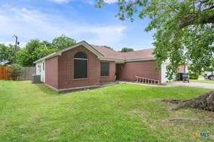 129 Meadowbrook Dr, Temple, TX 76502 - Photo 1